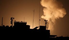 مقتل جندى سورى فى القصف الإسرائيلى على منطقة الجولان