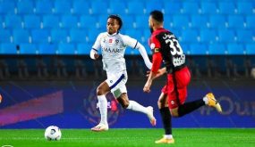 الهلال يسعى لمداواة جراحه مع الرائد .. والاتحاد يصطدم بحركة الفتح. 