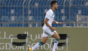 باتنا يقود الفتح لانتصار مثير على الهلال 