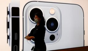 بدون شريحة .. تسريبات عن هواتف iPhone 15 