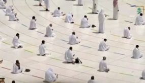 غدا.. تطبيق إجراءات التباعد بين المصلين فى المسجدين الحرام والنبوى