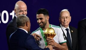محرز على رأس قائمة الجزائر في أمم إفريقيا 