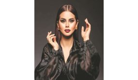 منة عرفة أرفض القبلات والعناق