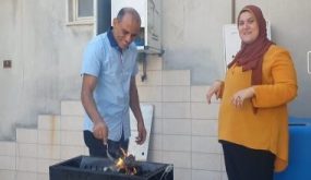 أمطار غزيرة على دبى وصاعقة رعدية تضرب قمة برج خليفة.. فيديو