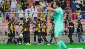 إتحاد جدة يتصدر بضعفين في الفيحاء 