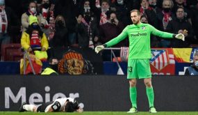 إصابة حارس أتلتيكو مدريد بفيروس كورونا