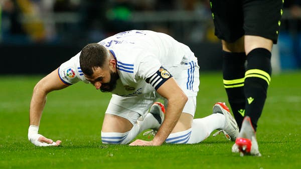 بنزيمة يهدد ريال مدريد بالرحيل