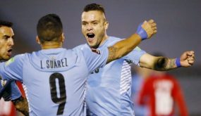 جوناثان النصر .. أثنى عليه سواريز وعانى مع عيسى وفيتوريا 