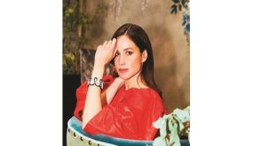 ريا أبي راشد أنا مغرورة