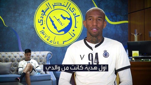 سالم الدوسري الأفضل.. وبيتي يحب "الخرفان"