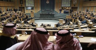 البرلمان الأردنى يوافق على تعديلات دستورية تتعلق بصلاحيات الملك.. تعرف عليها