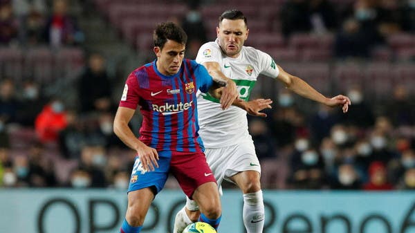 مدافع برشلونة المصاب يغيب عن كأس السوبر الإسباني