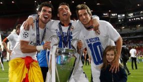 نجم ريال مدريد يتحول إلى الصيد 