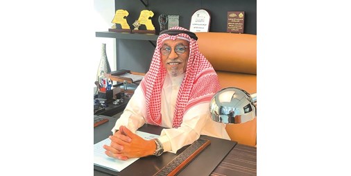 وتفاجأ العامر بمشاركة البعض في أعمال ما 