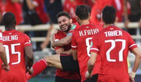 الأهلي يهزم الهلال برباعية ويحتفظ ببرونزية المونديال