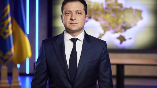 الرئيس الأوكراني يعلن الطوارئ ويطالب مواطنيه بالبقاء في المنازل