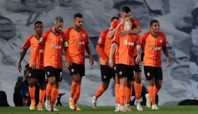 العزل أوروبيًا أو البقاء في أوكرانيا.. مصير مجهول لشاختار