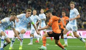 تعليق الدوري الأوكراني بسبب الغزو الروسي