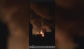 نار تلتهم بئر نفط قرب كييف.. ورئيسة البلدية "يدمرون كل شيء"