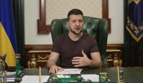 زيلينسكي يلمح لتسوية عبر الحياد.. "فليأت بوتين للقائي"