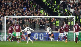 فرانكفورت ولايبزيغ يقتربان من نهائي الدوري الأوروبي