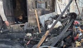 مأرب.. حريق بمخيم نازحين يتسبب بوفاة 7 أشخاص بينهم أطفال ونساء