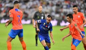 بعد خسارة النهائيات.. الهلال يساوي بين الفوز والخسارة