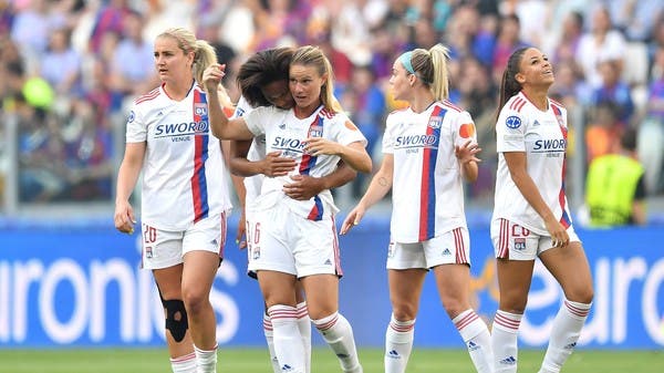 سيدات ليون يهزمن برشلونة ويتوجن بدوري الأبطال