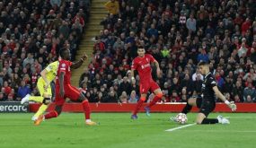 ليفربول يواجه فياريال وعينه على النهائي الثالث