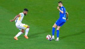 متصدر الجولات الخمس الأخيرة يفوز بالدوري السعودي