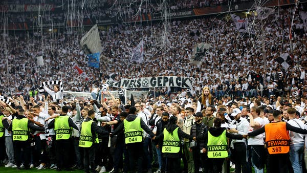 وصول فرانكفورت لنهائي الدوري الأوروبي يتسبب في تأجيل تسع زيجات