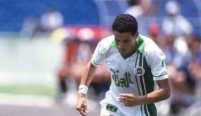 وفاة مدافع الجيل الذهبي الجزائري