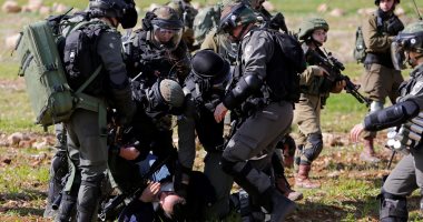 اعتقال 3 فلسطينيين عقب محاصرة جيش الاحتلال لمنزل تحصنوا به فى نابلس