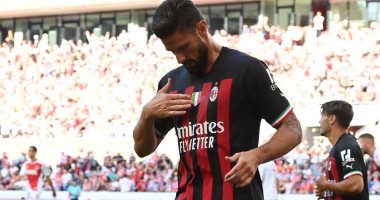 جيرو يقود هجوم ميلان ضد ساسولو فى الدوري الإيطالي
