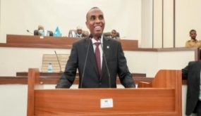 رئيس الوزراء الصومالي يدعو العلماء لمساعدة المتضررين