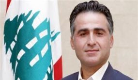 وزير النقل اللبنانى: مطار بيروت سيبقى عصياً على كل محاولات النيل منه