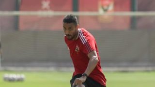 الأهلى يحسم مصير طاهر من دخول قائمة مباراة المصرى