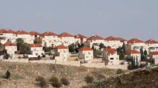 خارجية فلسطين: إسرائيل تكافئ إرهاب المستوطنين ببناء آلاف الوحدات الاستيطانية