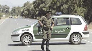 توقيف 11 شخصا بسبب شجار بالأسلحة البيضاء شرق الجزائر