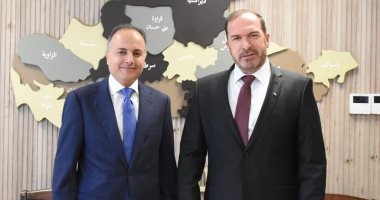 محافظ سلفيت الفلسطينية يستقبل السفير المصرى لدى فلسطين إيهاب سليمان