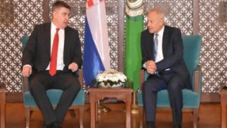 أبو الغيط يلتقى الرئيس الكرواتي.. ويدعو للارتقاء بالعلاقات