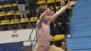 جود بكر تحصد فضية بطولة كأس مصر للجمباز الفنى