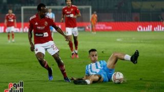 الأهلى يسابق الزمن لإنهاء أزمة عودة بيرسى تاو من ليبيريا قبل مواجهة الهلال