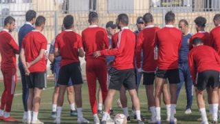تكثيف الجلسات النفسية مع لاعبي الأهلي قبل موقعة الهلال السوداني