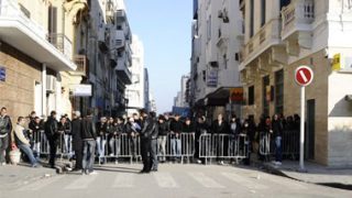 وزير داخلية تونس يدعو إلى ضرورة مواصلة الجهود للوقاية من الأعمال الإرهابية