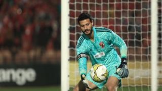 الأهلي يعلن جاهزية محمد الشناوي لخوض مباراتي نهائي دوري أبطال أفريقيا