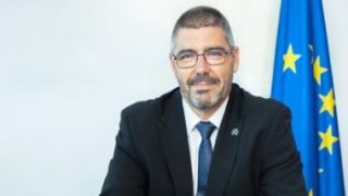 سفير الاتحاد الأوروبى: مشاركة المرأة فى الانتخابات شرط لنجاح التغيير الحقيقى فى ليبيا