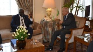 أحمد أبو الغيط: الجامعة العربية ملتزمة بالعمل على استقرار السودان