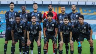 التعادل السلبى يحسم الشوط الأول بين سيراميكا وفاركو