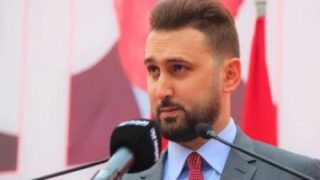 تيمور جنبلاط يفوز برئاسة الحزب التقدمى الاشتراكى فى لبنان خلفا لوالده المستقيل